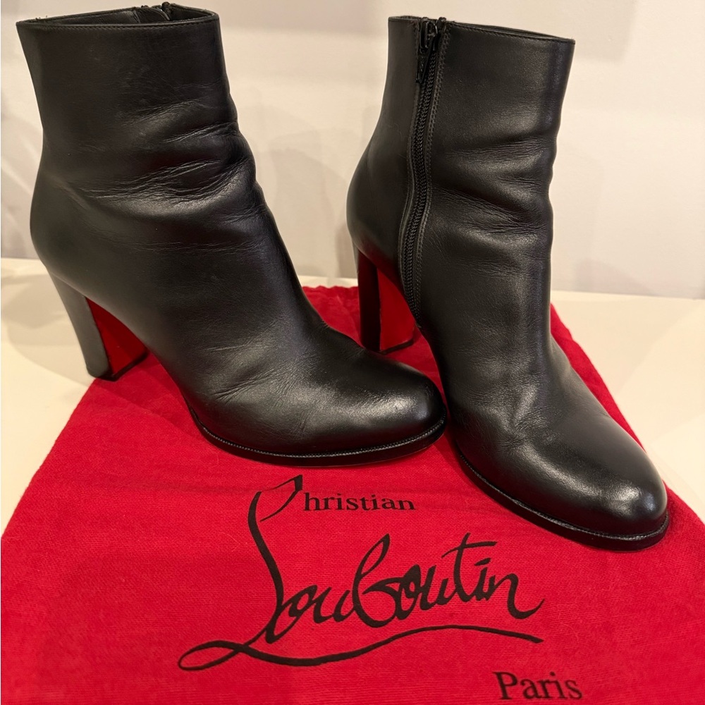 Christian Louboutin Adox 85 leather ankle boot in black with red bottom